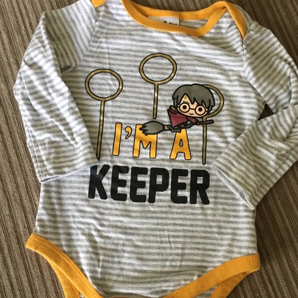 Set of two Harry Potter themed onesies - Picture 2 of 6